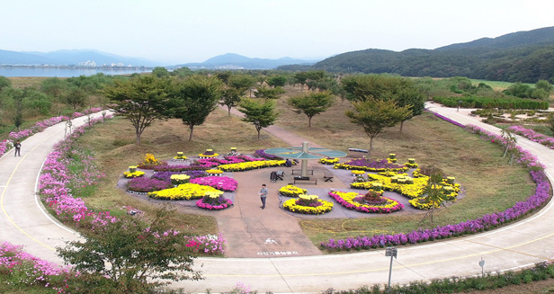 分院陶窯址と八堂湖